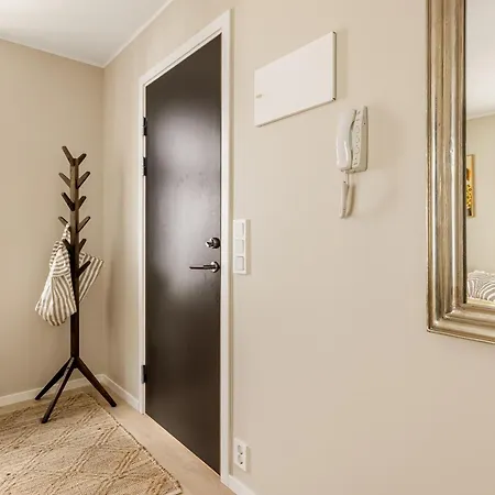 Leilighet At Bryggen - Modern 1 Bedroom Apartment! Bergen